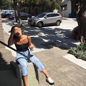 Meet your Posher, Yan